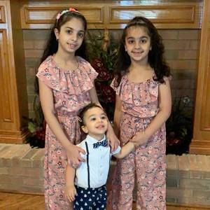 Meet your Posher, Lena